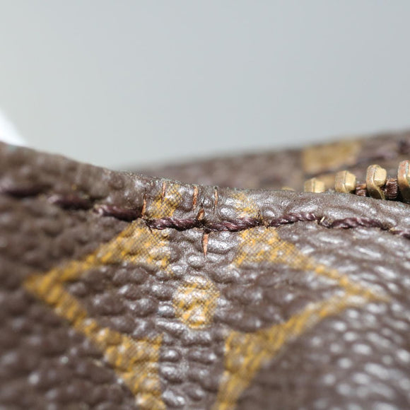 LOUIS VUITTON Monogram Poche Toilette 15 Pouch M47546 LV Auth 70051