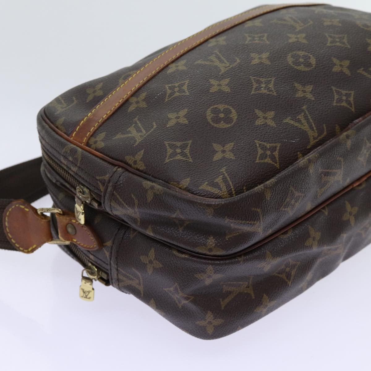 LOUIS VUITTON Monogram Reporter PM Shoulder Bag M45254 LV Auth 70068