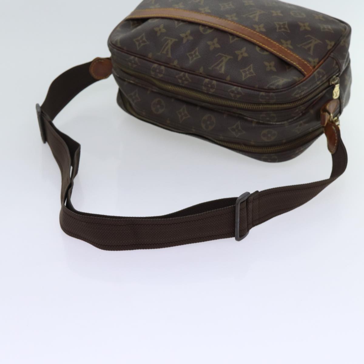 LOUIS VUITTON Monogram Reporter PM Shoulder Bag M45254 LV Auth 70068