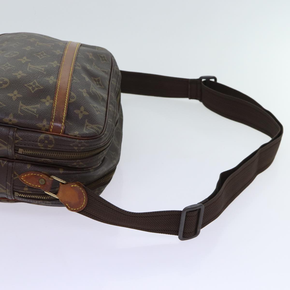 LOUIS VUITTON Monogram Reporter PM Shoulder Bag M45254 LV Auth 70068