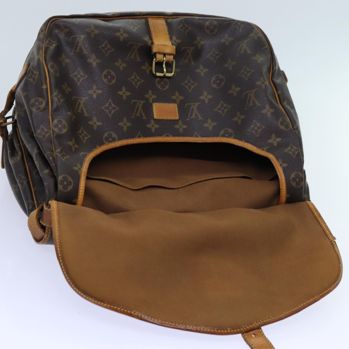 LOUIS VUITTON Monogram Saumur 35 Shoulder Bag M42254 LV Auth 70072