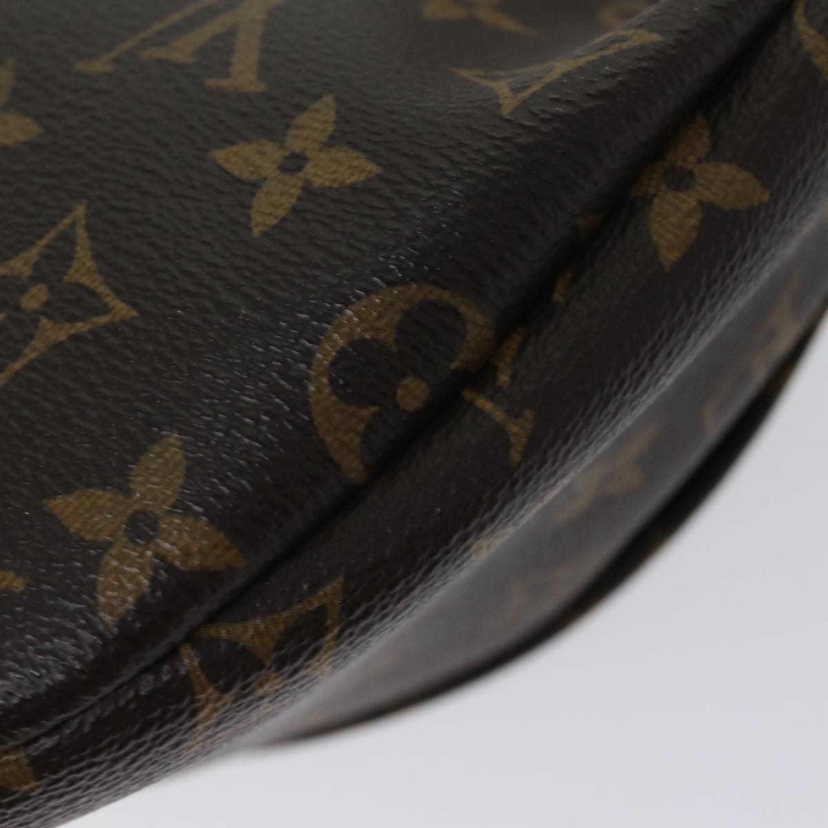 LOUIS VUITTON Monogram Bum Bag Shoulder Bag M43644 LV Auth 70120A