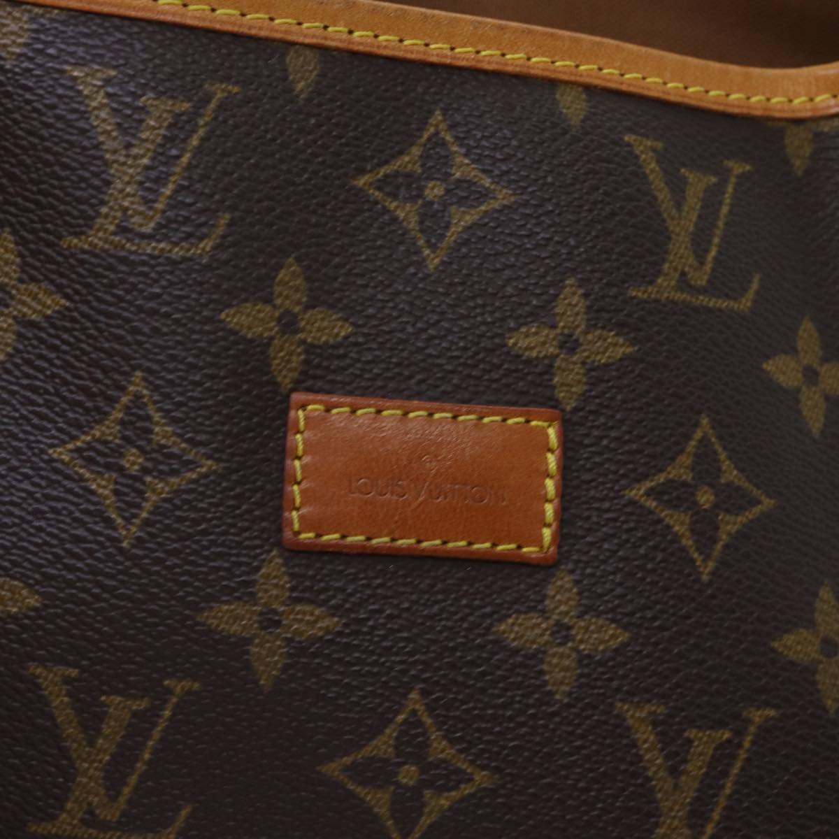 LOUIS VUITTON Monogram Saumur 30 Shoulder Bag M42256 LV Auth 70247