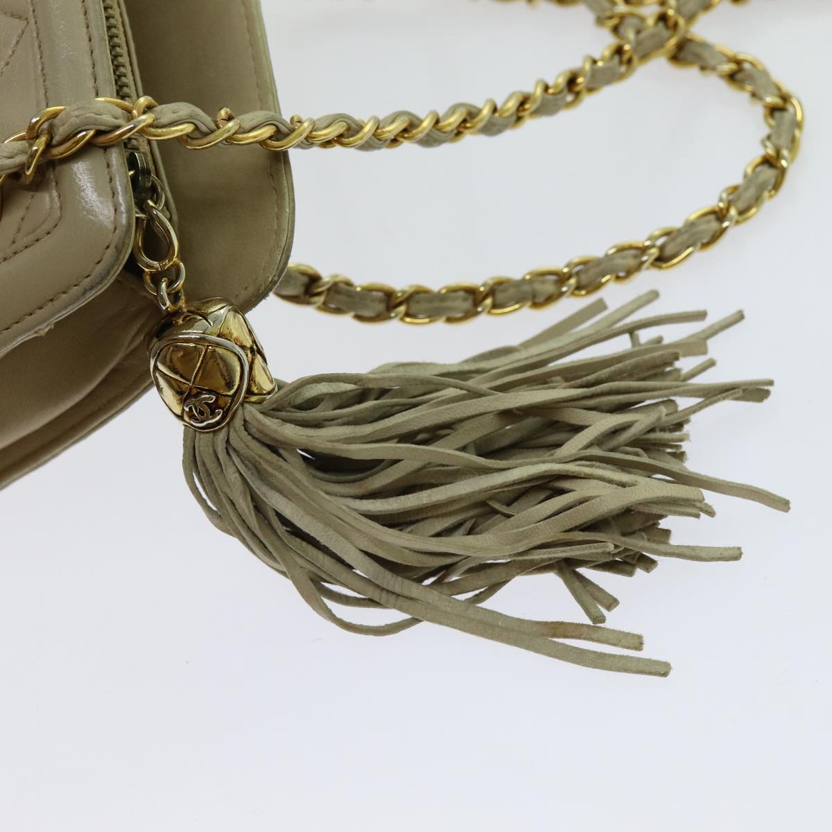 CHANEL Matelasse Chain Shoulder Bag Leather Beige CC Auth 70254