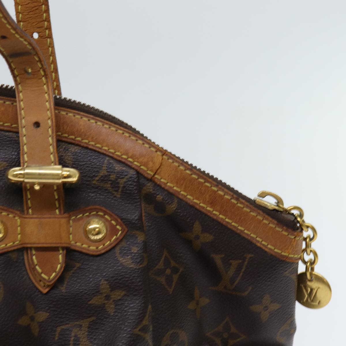 LOUIS VUITTON Monogram Tivoli GM Shoulder Bag M40144 LV Auth 70269