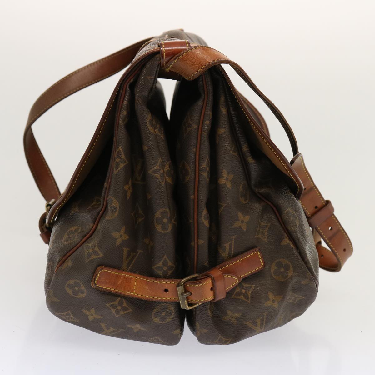 LOUIS VUITTON Monogram Saumur 35 Shoulder Bag M42254 LV Auth 70341