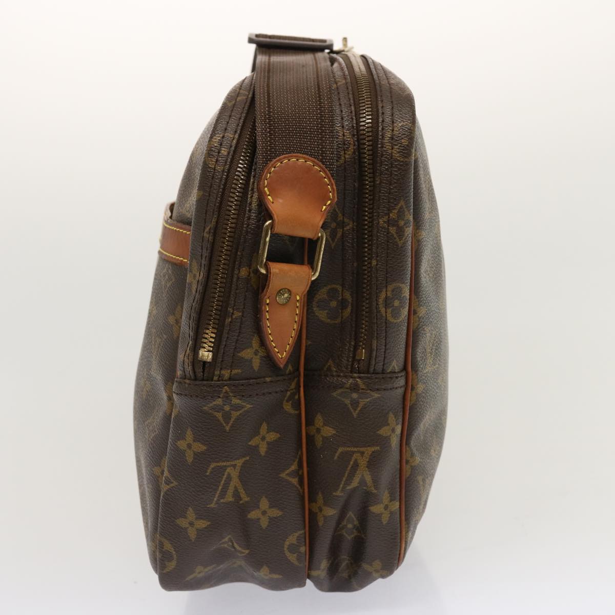 LOUIS VUITTON Monogram Reporter GM Shoulder Bag M45252 LV Auth 70363