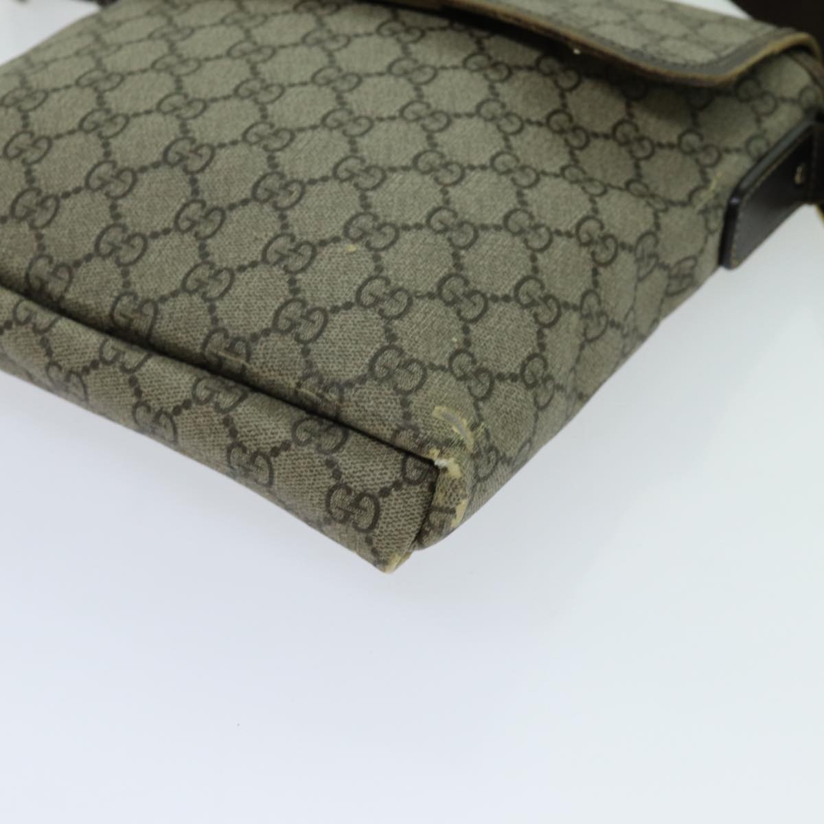 GUCCI GG Supreme Shoulder Bag PVC Beige 223666 Auth 70394