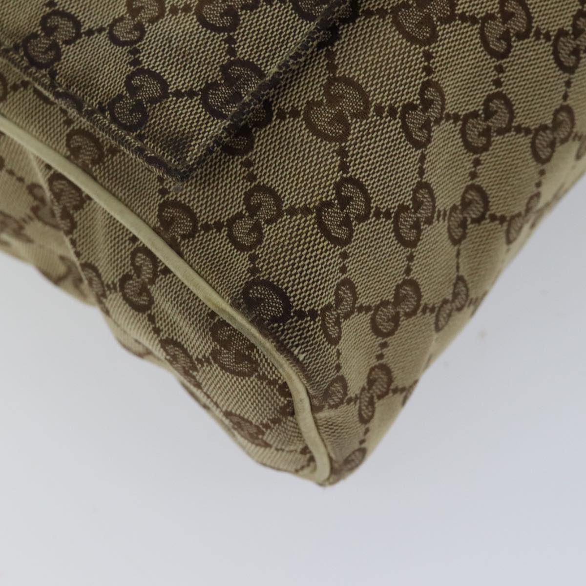 GUCCI GG Canvas Shoulder Bag Beige 146236 Auth 70400