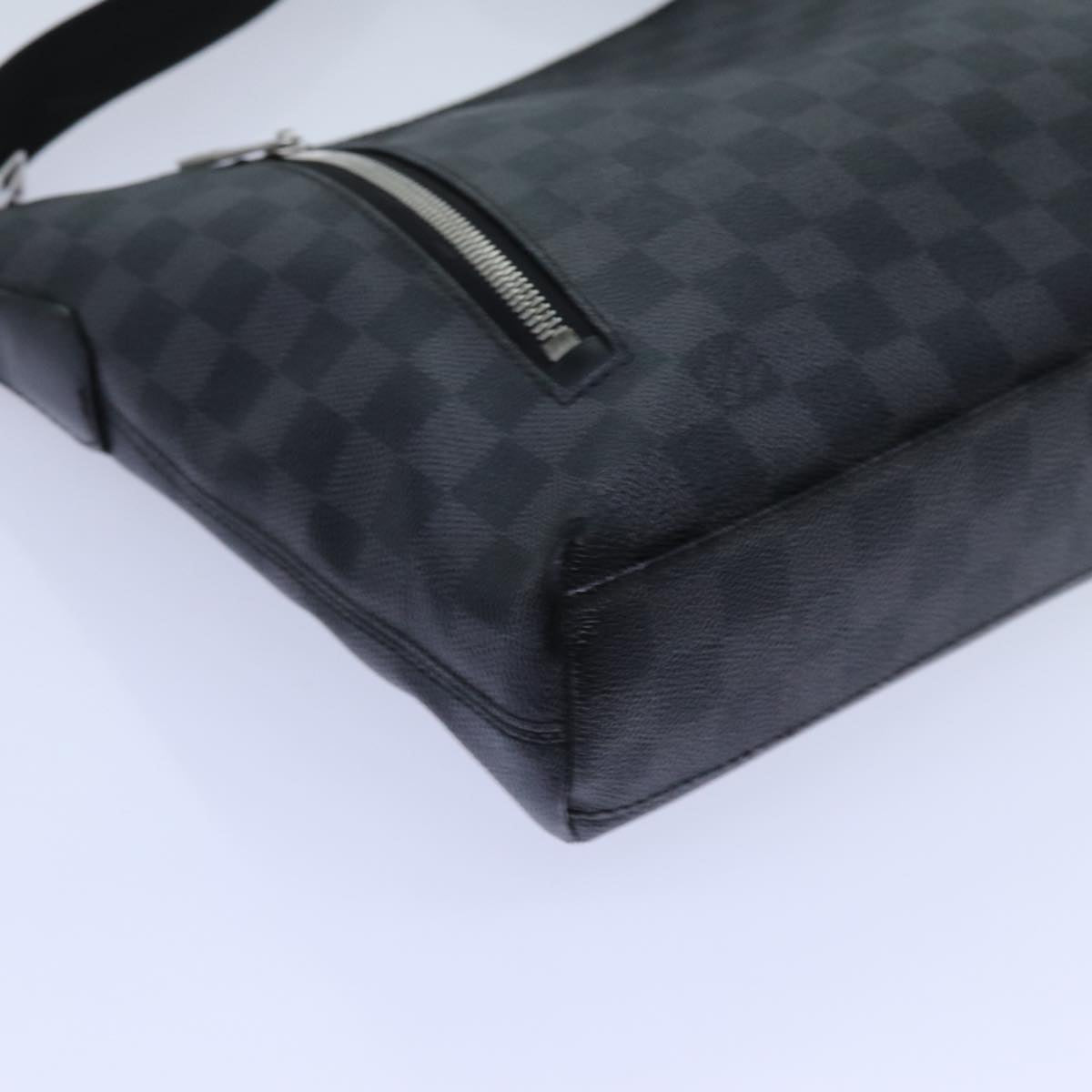 LOUIS VUITTON Damier Graphite Mick PM Shoulder Bag N40003 LV Auth 70438