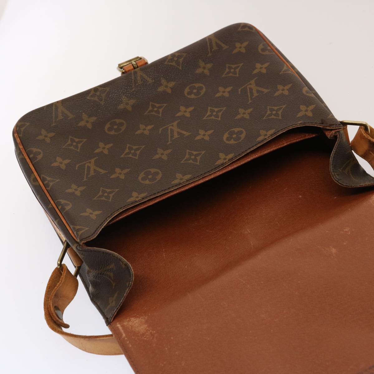 LOUIS VUITTON Monogram Cartouchiere GM Shoulder Bag M51252 LV Auth 70510