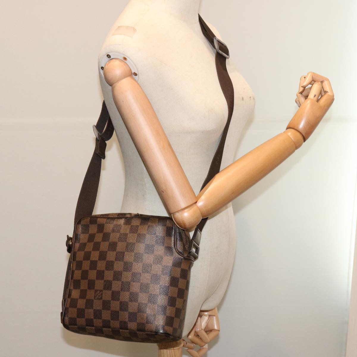 LOUIS VUITTON Damier Ebene Olaf PM Shoulder Bag N41442 LV Auth 70521