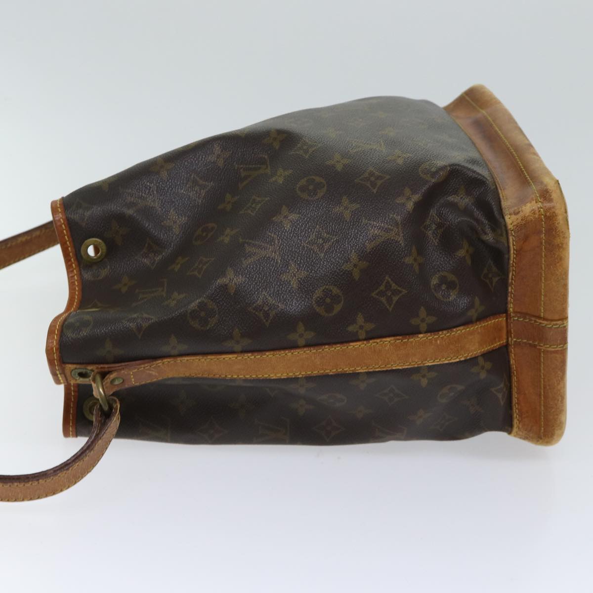 LOUIS VUITTON Monogram Noe Shoulder Bag M42224 LV Auth 70543