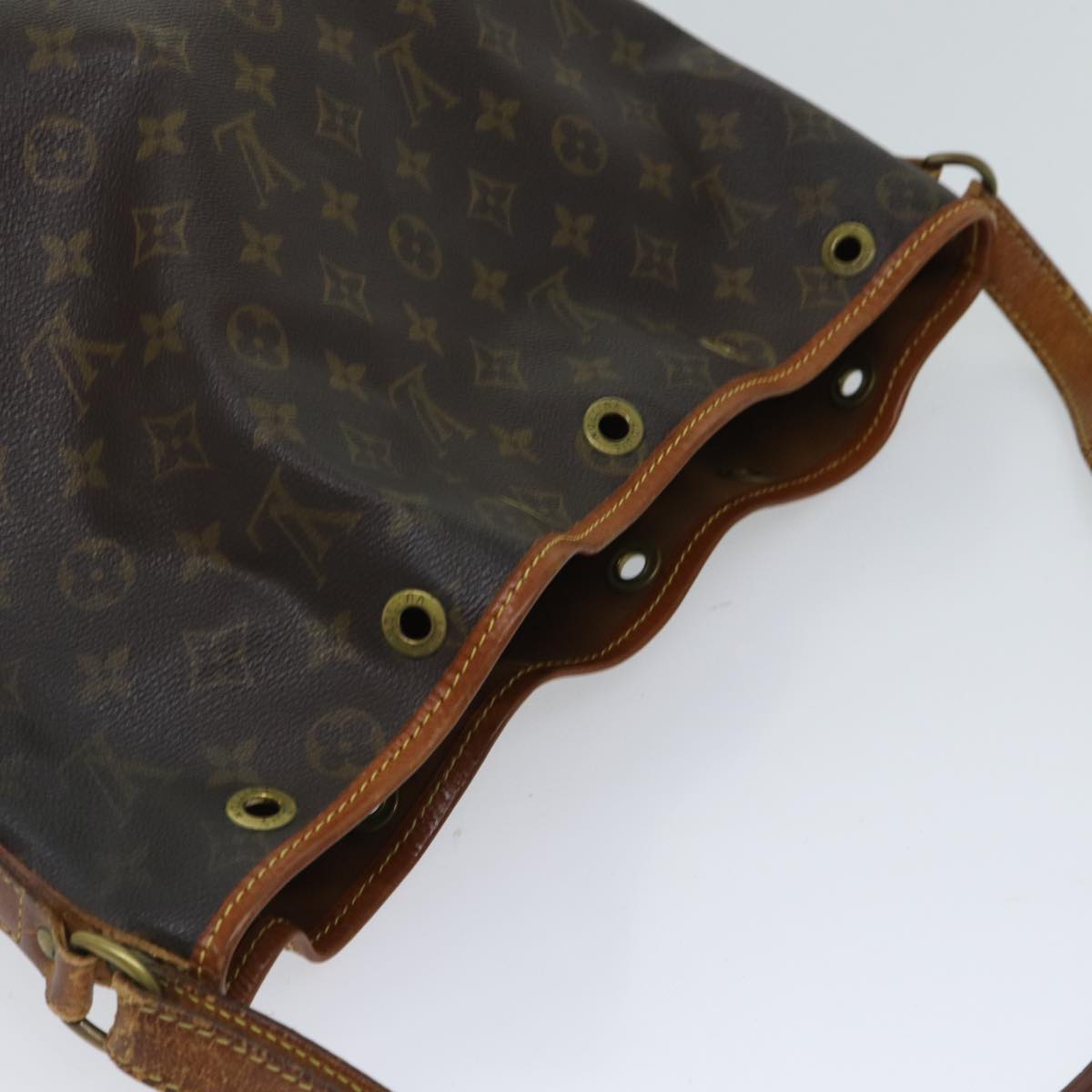 LOUIS VUITTON Monogram Noe Shoulder Bag M42224 LV Auth 70543