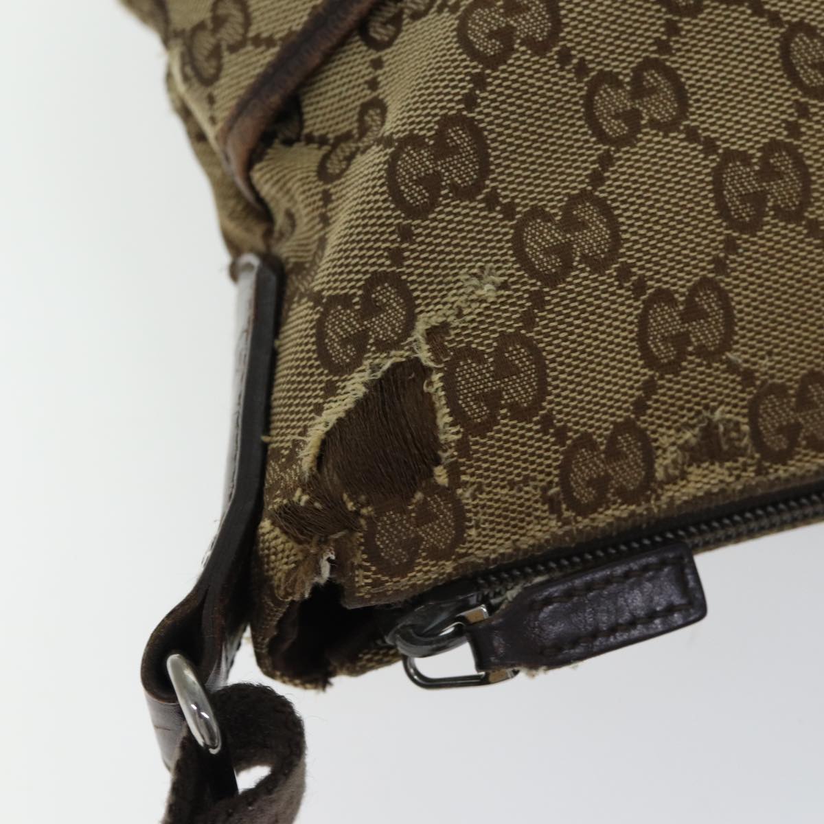 GUCCI GG Canvas Shoulder Bag Beige 145857 Auth 70601