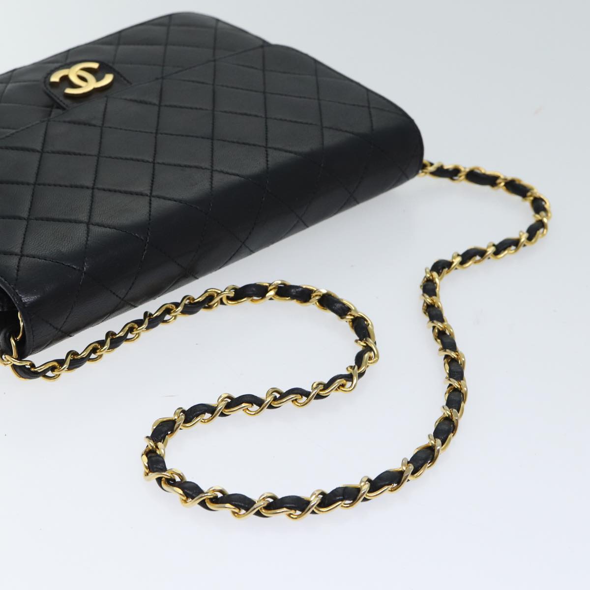 CHANEL Matelasse Chain Shoulder Bag Lamb Skin Black CC Auth 70695