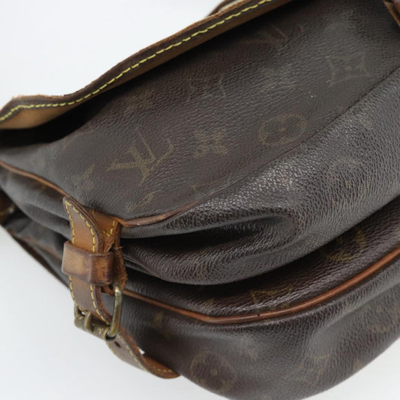 LOUIS VUITTON Monogram Saumur 30 Shoulder Bag M42256 LV Auth 70706
