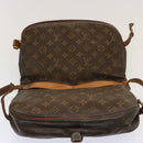 LOUIS VUITTON Monogram Saumur 30 Shoulder Bag M42256 LV Auth 70706-10