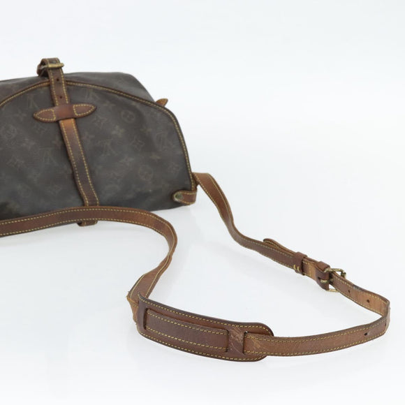 LOUIS VUITTON Monogram Saumur 30 Shoulder Bag M42256 LV Auth 70706