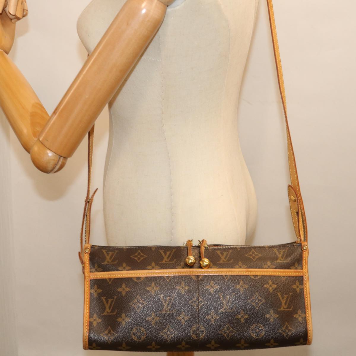 LOUIS VUITTON Monogram Popincourt Long Shoulder Bag M40008 LV Auth 70708