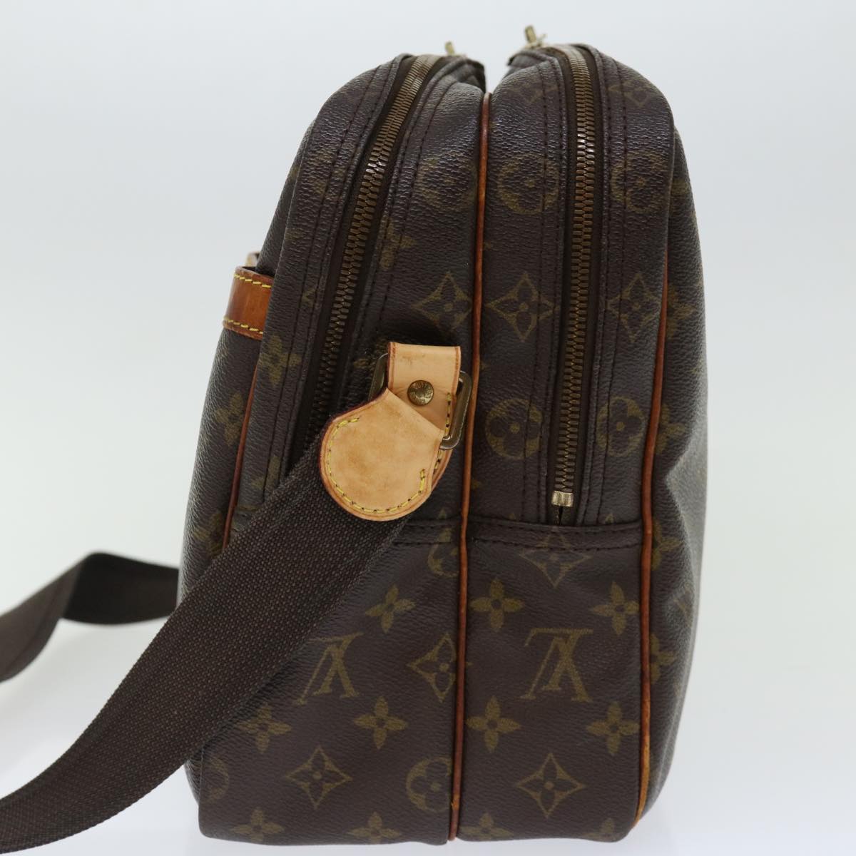 LOUIS VUITTON Monogram Reporter GM Shoulder Bag M45252 LV Auth 70787