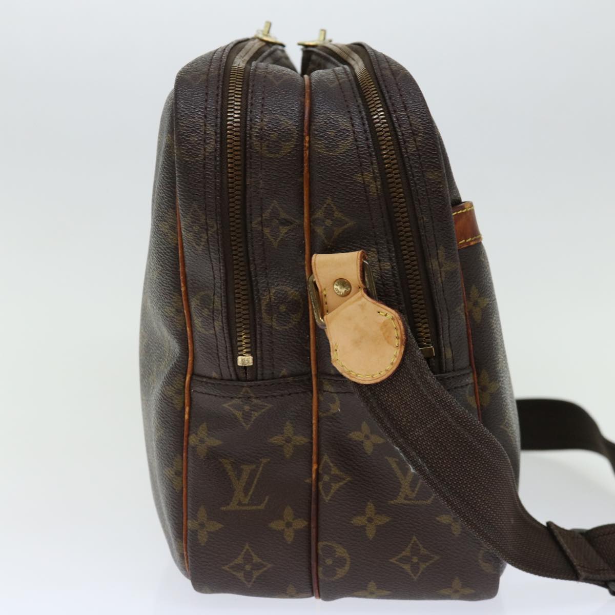 LOUIS VUITTON Monogram Reporter GM Shoulder Bag M45252 LV Auth 70787