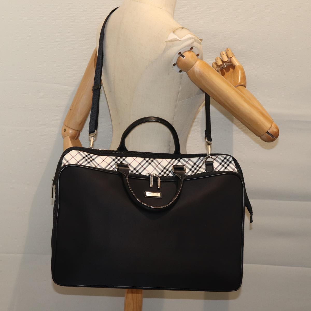 BURBERRY Black label Hand Bag Canvas 2way Black Auth 70792