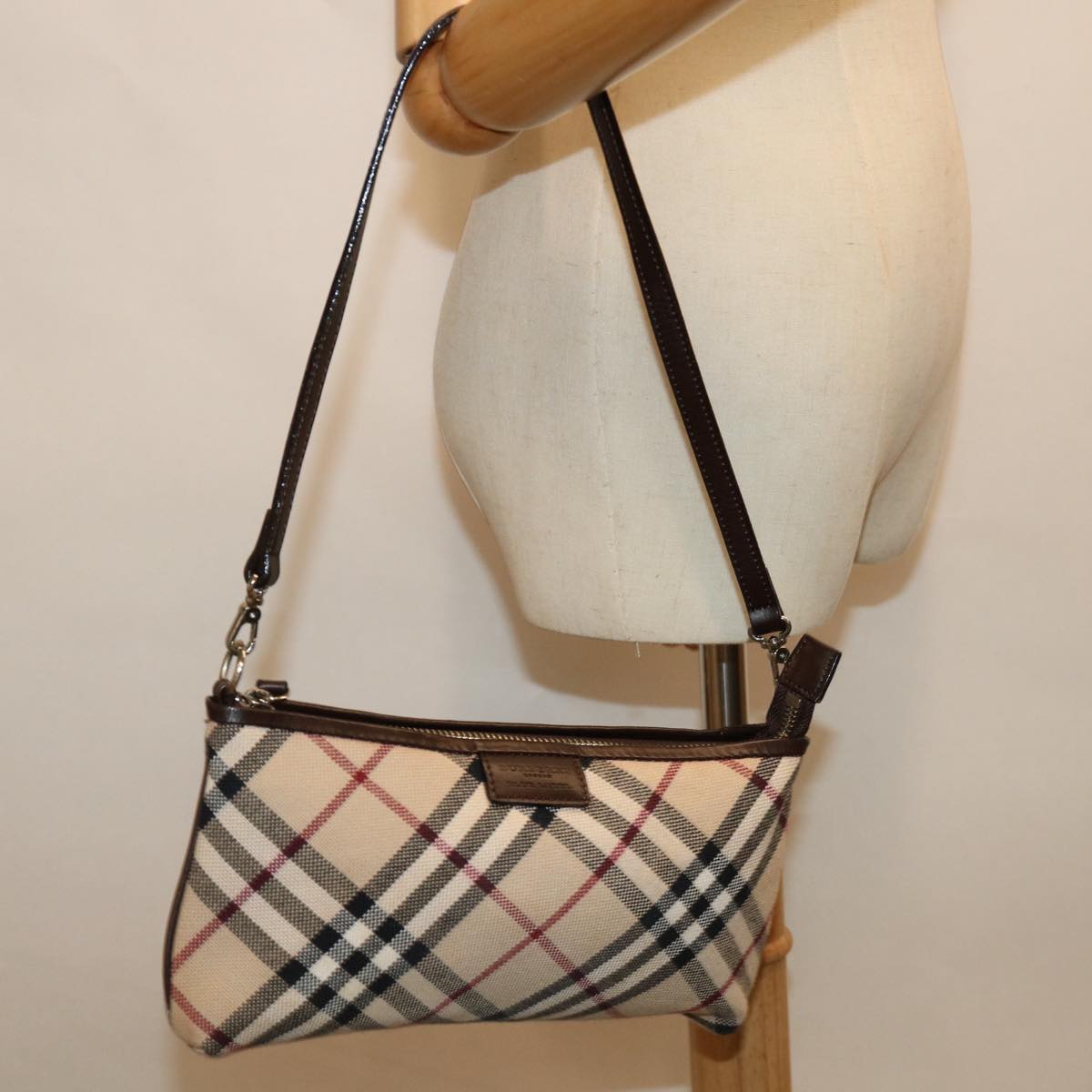 BURBERRY Nova Check Blue Label Shoulder Pouch Canvas Beige Auth 70804