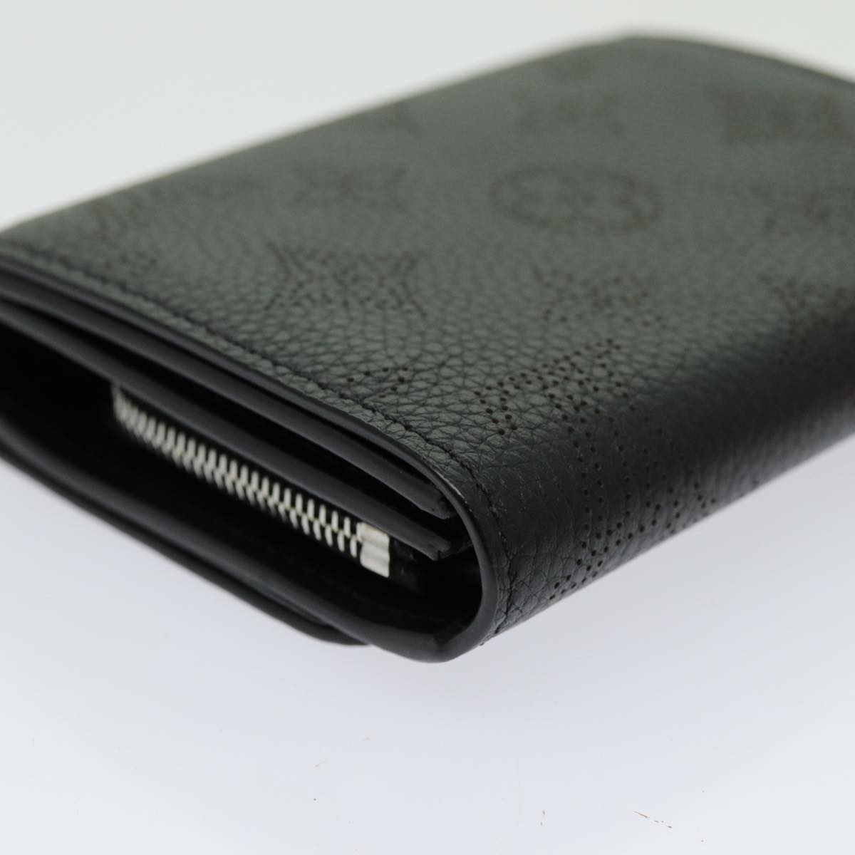 LOUIS VUITTON Mahina Portefeuille Iris Compact Wallet Noir M62540 LV Auth 70838A