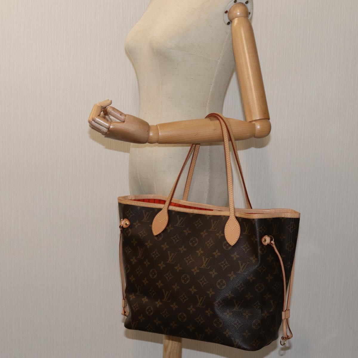 LOUIS VUITTON Monogram Neverfull MM Tote Bag M40156 LV Auth 70859SA