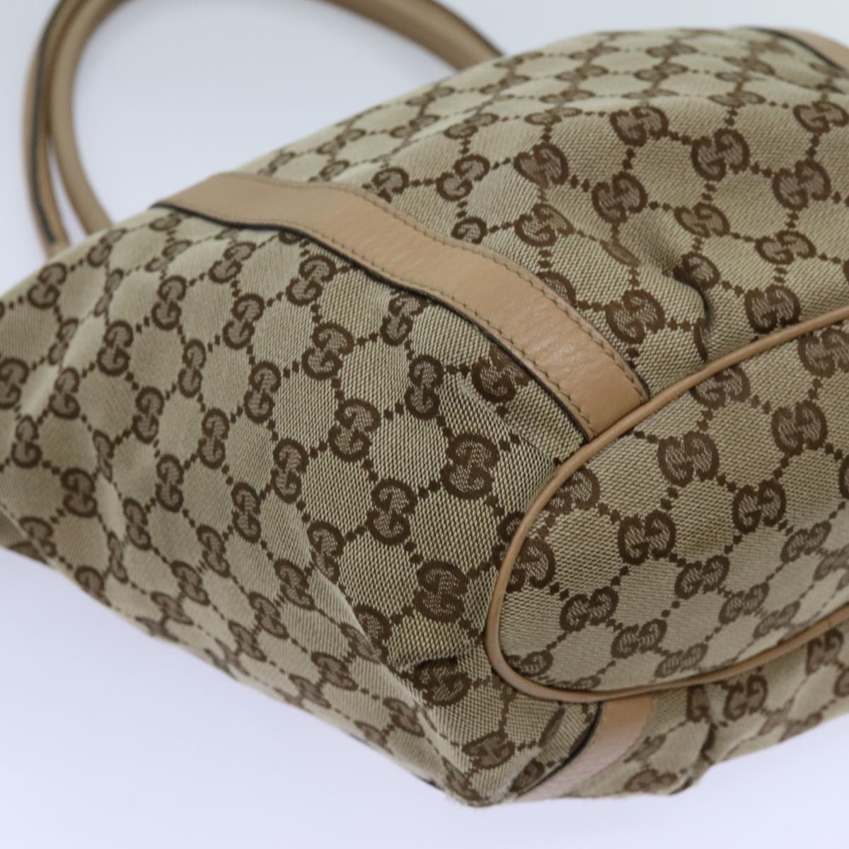 GUCCI GG Canvas Shoulder Bag Beige 211982 Auth 70870