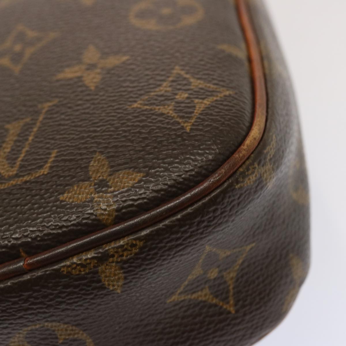 LOUIS VUITTON Monogram Pochette Gange Shoulder Bag M51870 LV Auth 70923