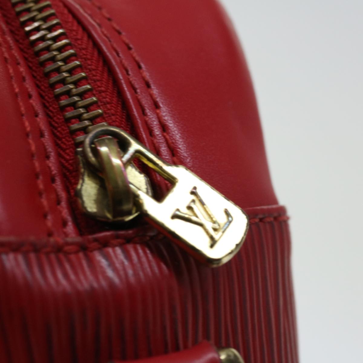 LOUIS VUITTON Epi Trocadero 27 Shoulder Bag Red M52317 LV Auth 70926