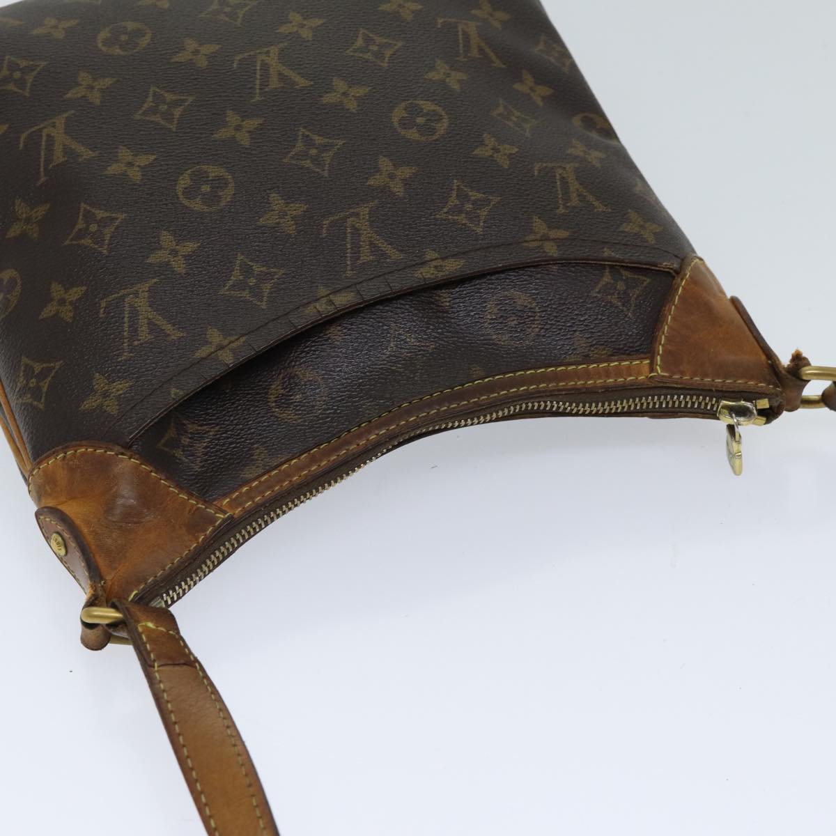 LOUIS VUITTON Monogram Odeon PM Shoulder Bag M56390 LV Auth 70981