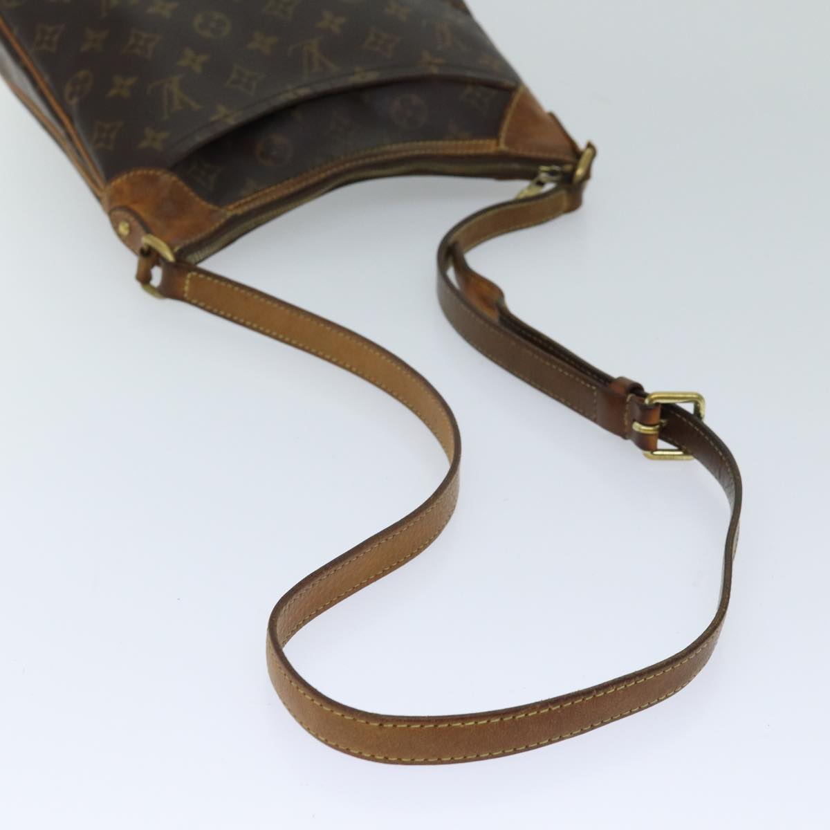 LOUIS VUITTON Monogram Odeon PM Shoulder Bag M56390 LV Auth 70981