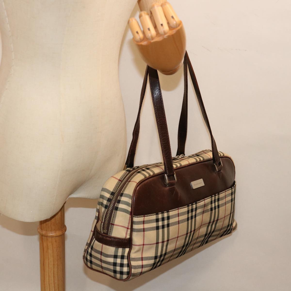 BURBERRY Nova Check Hand Bag Canvas Beige Auth 71011