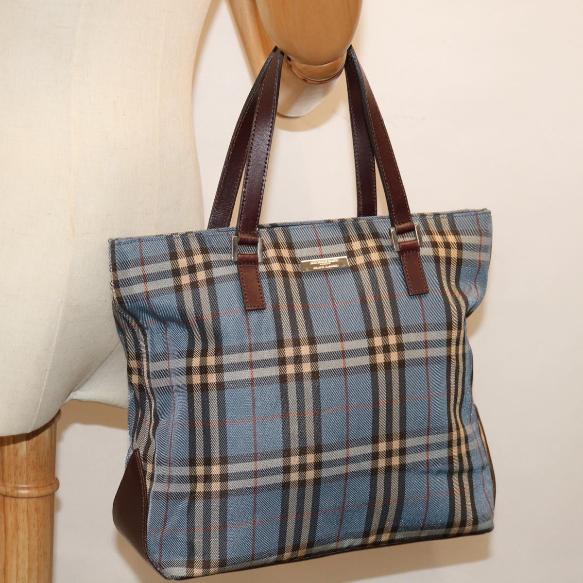 BURBERRY Nova Check Blue Label Hand Bag Canvas Blue Auth 71025