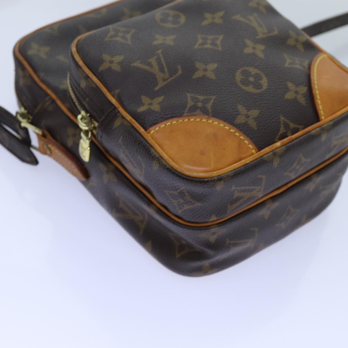 LOUIS VUITTON Monogram Amazon Shoulder Bag M45236 LV Auth 71063