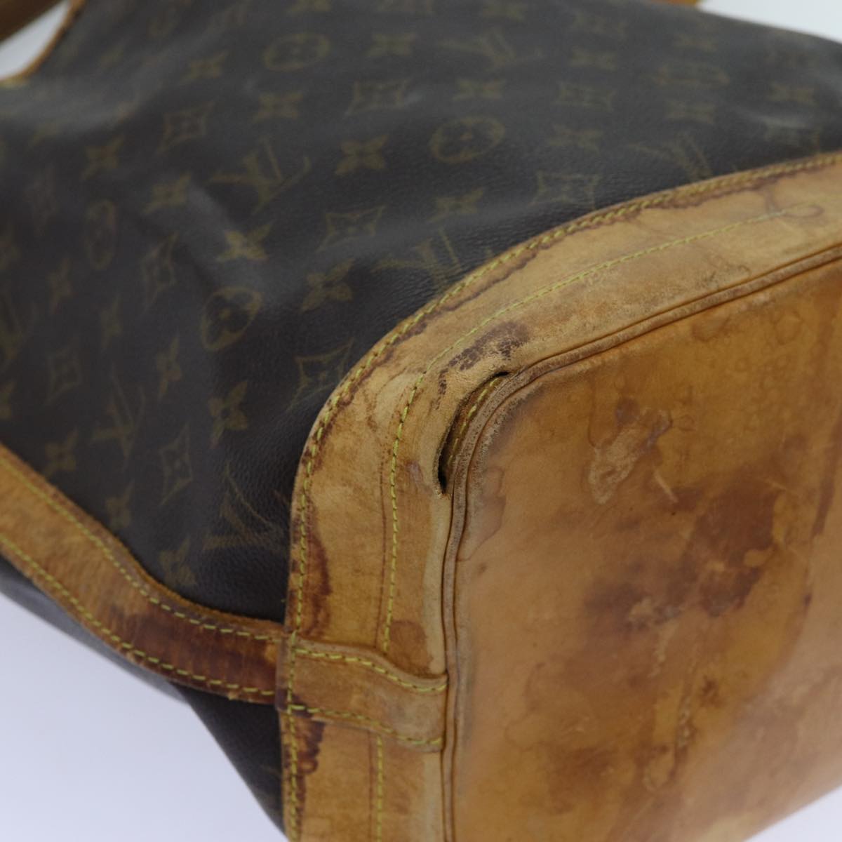 LOUIS VUITTON Monogram Noe Shoulder Bag M42224 LV Auth 71090