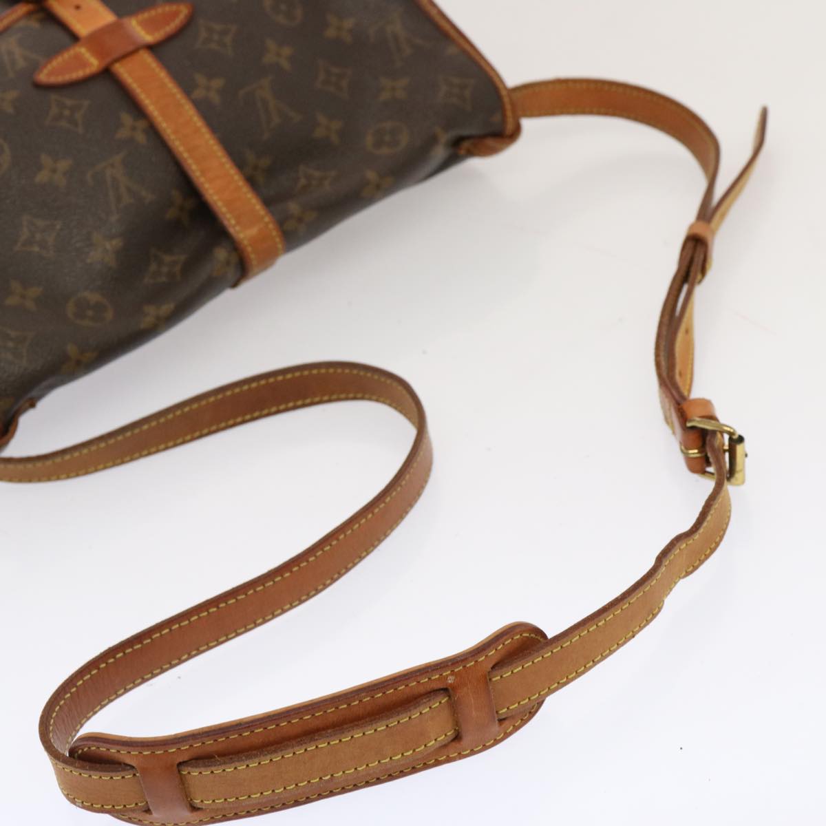 LOUIS VUITTON Monogram Saumur 30 Shoulder Bag M42256 LV Auth 71176