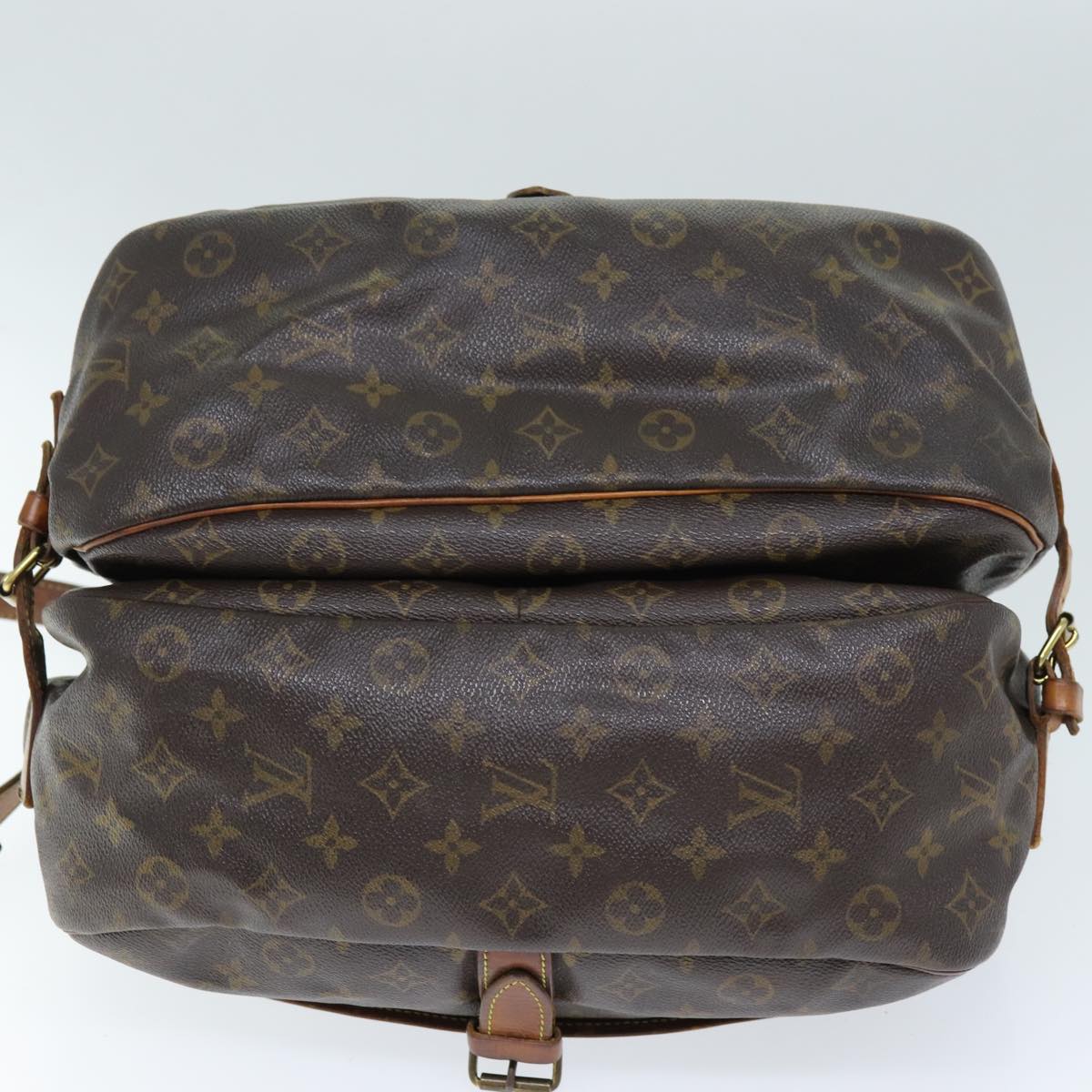 LOUIS VUITTON Monogram Saumur 35 Shoulder Bag M42254 LV Auth 71244