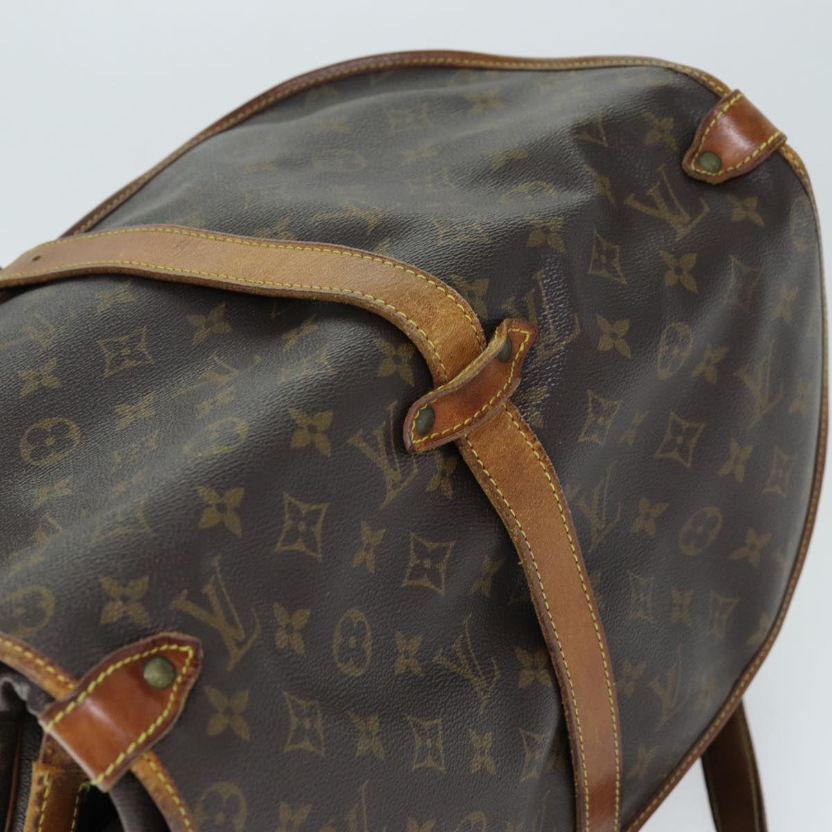 LOUIS VUITTON Monogram Saumur 35 Shoulder Bag M42254 LV Auth 71244