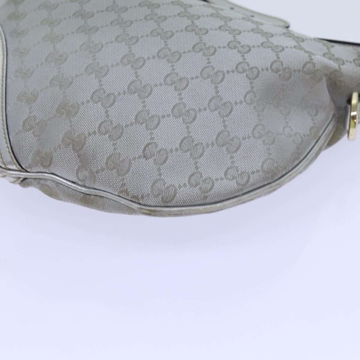 GUCCI GG Canvas Shoulder Bag Silver Auth 71301