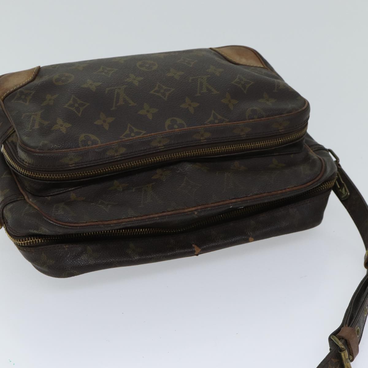 LOUIS VUITTON Monogram Nile Shoulder Bag M45244 LV Auth 71372