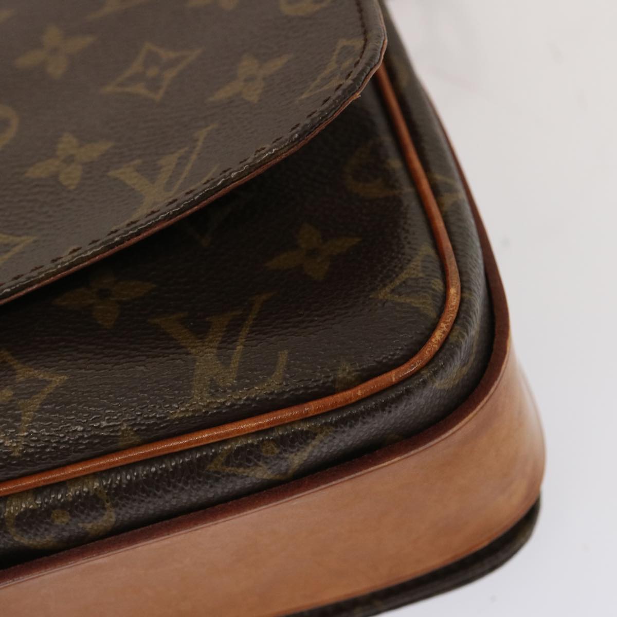 LOUIS VUITTON Monogram Cartouchiere GM Shoulder Bag M51252 LV Auth 71386