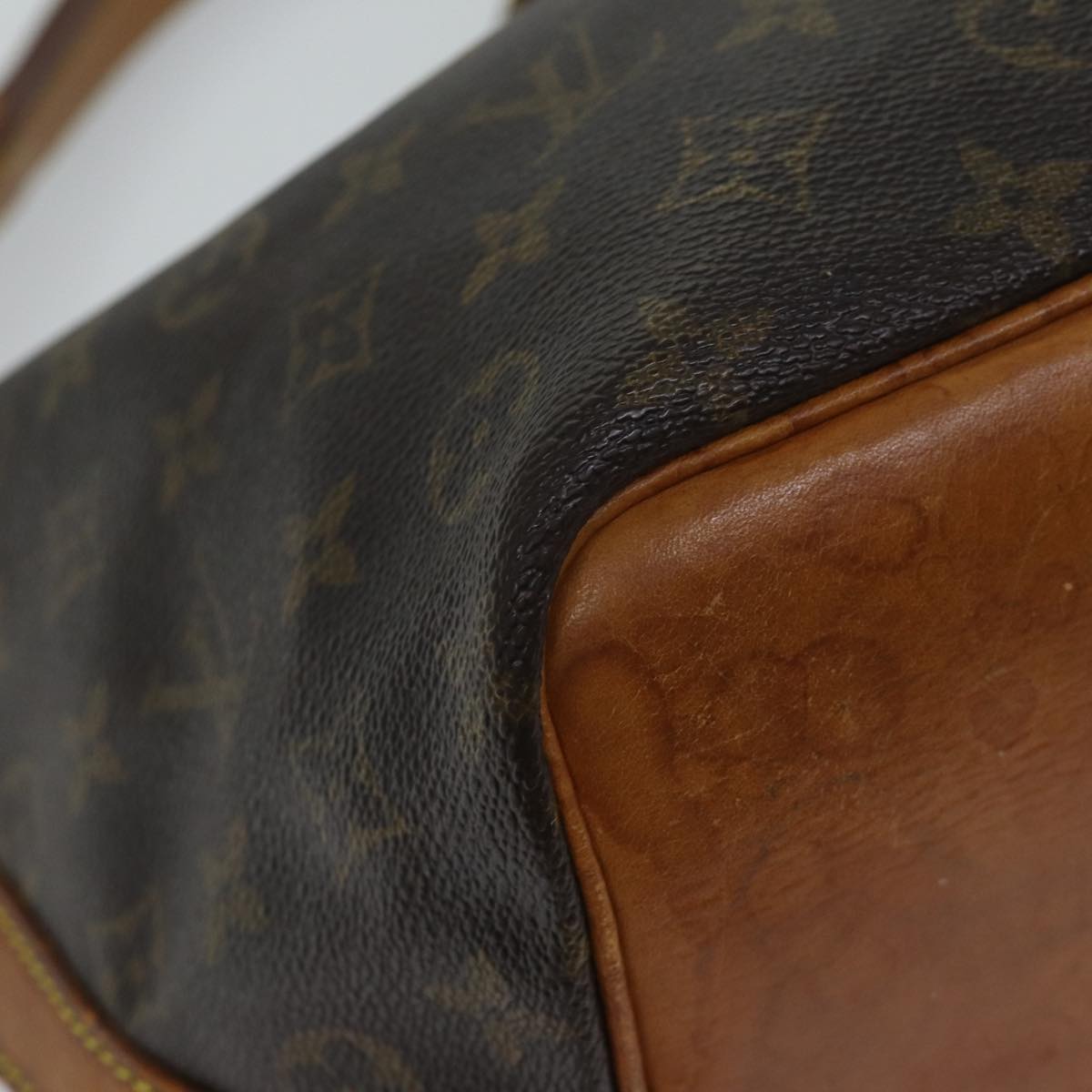 LOUIS VUITTON Monogram Petit Noe Shoulder Bag M42226 LV Auth 71391