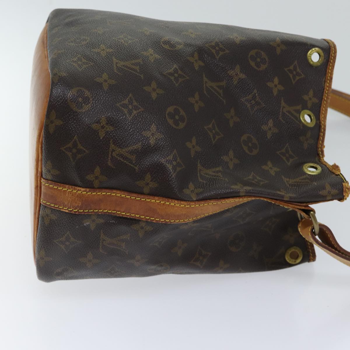 LOUIS VUITTON Monogram Petit Noe Shoulder Bag M42226 LV Auth 71391