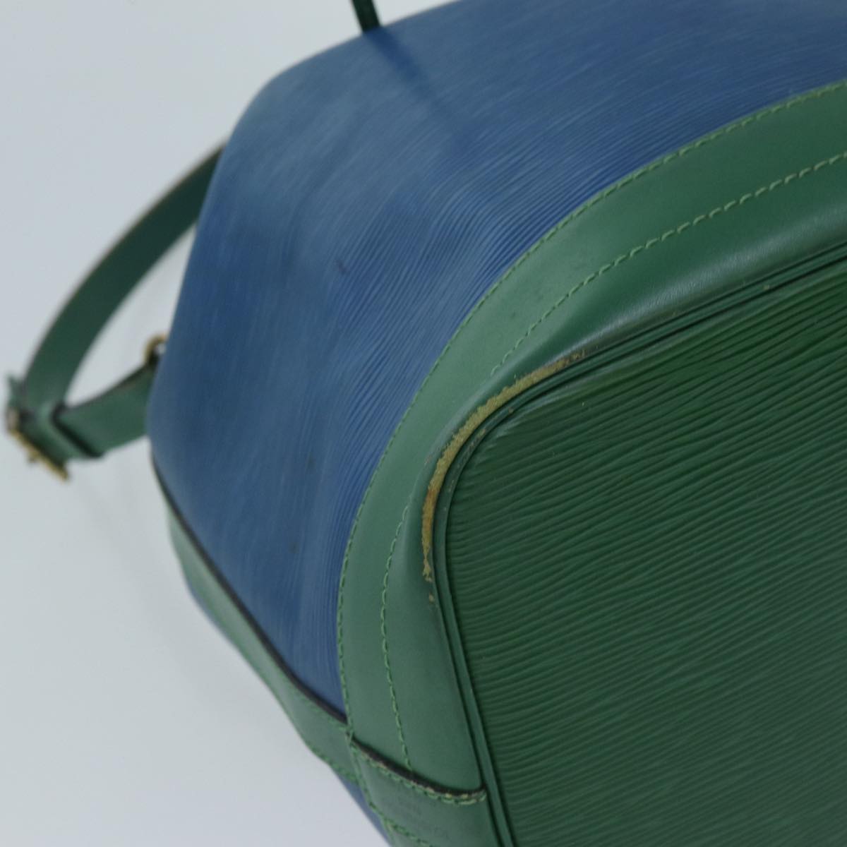 LOUIS VUITTON Epi Noe Shoulder Bag Bicolor Green Blue M44044 LV Auth 71396