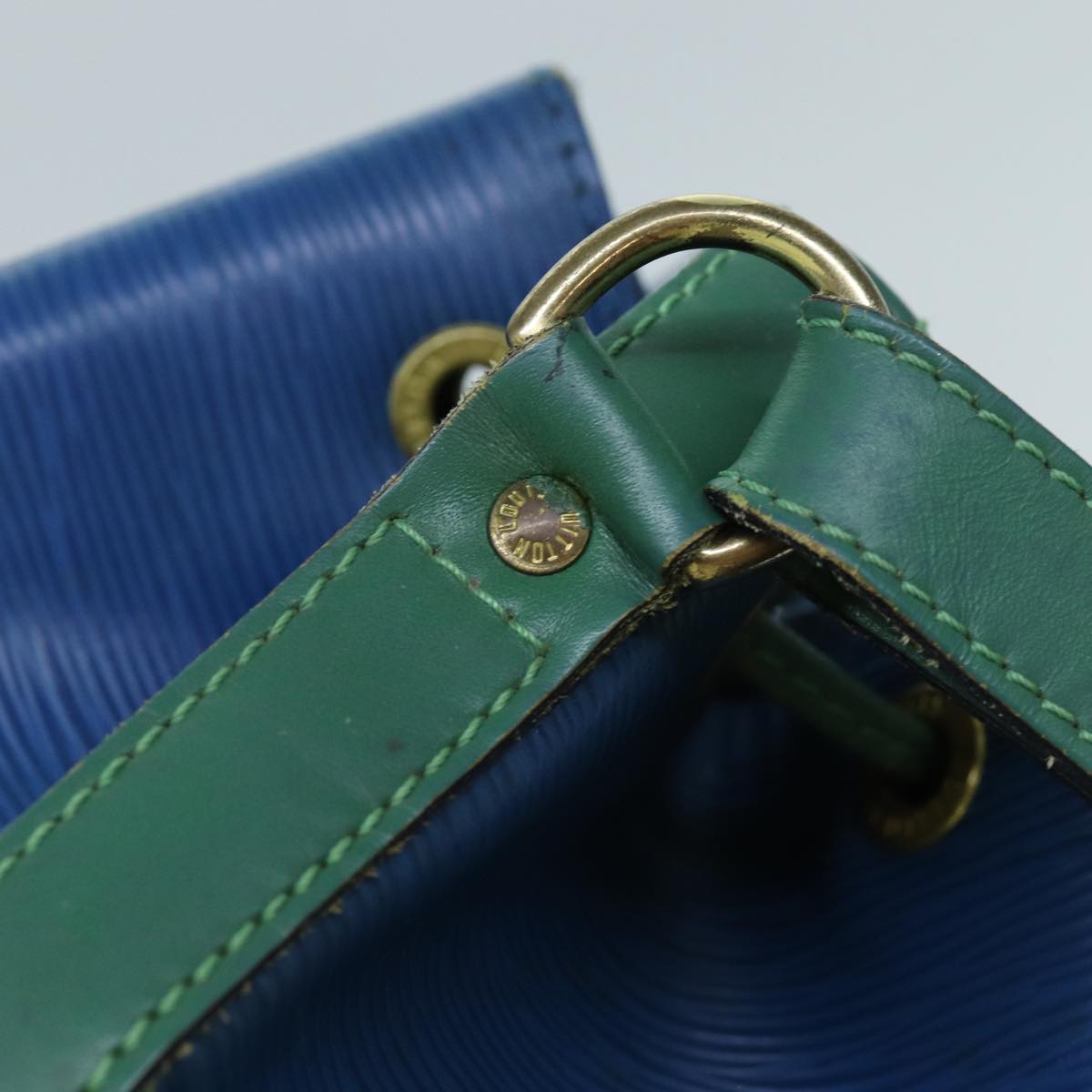 LOUIS VUITTON Epi Noe Shoulder Bag Bicolor Green Blue M44044 LV Auth 71396