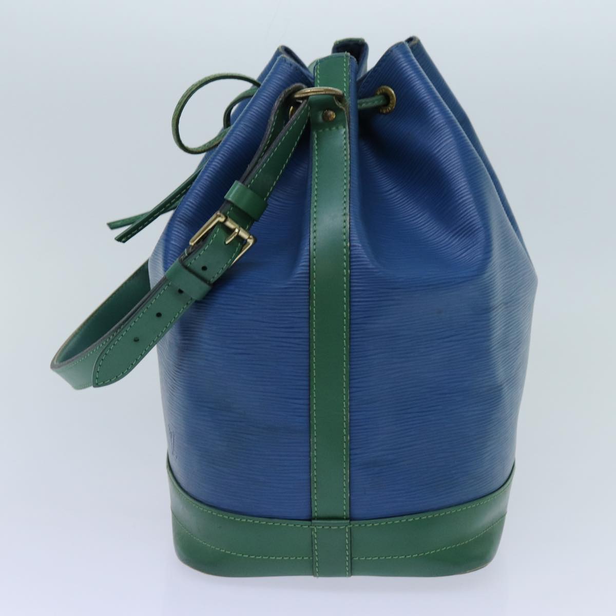 LOUIS VUITTON Epi Noe Shoulder Bag Bicolor Green Blue M44044 LV Auth 71396